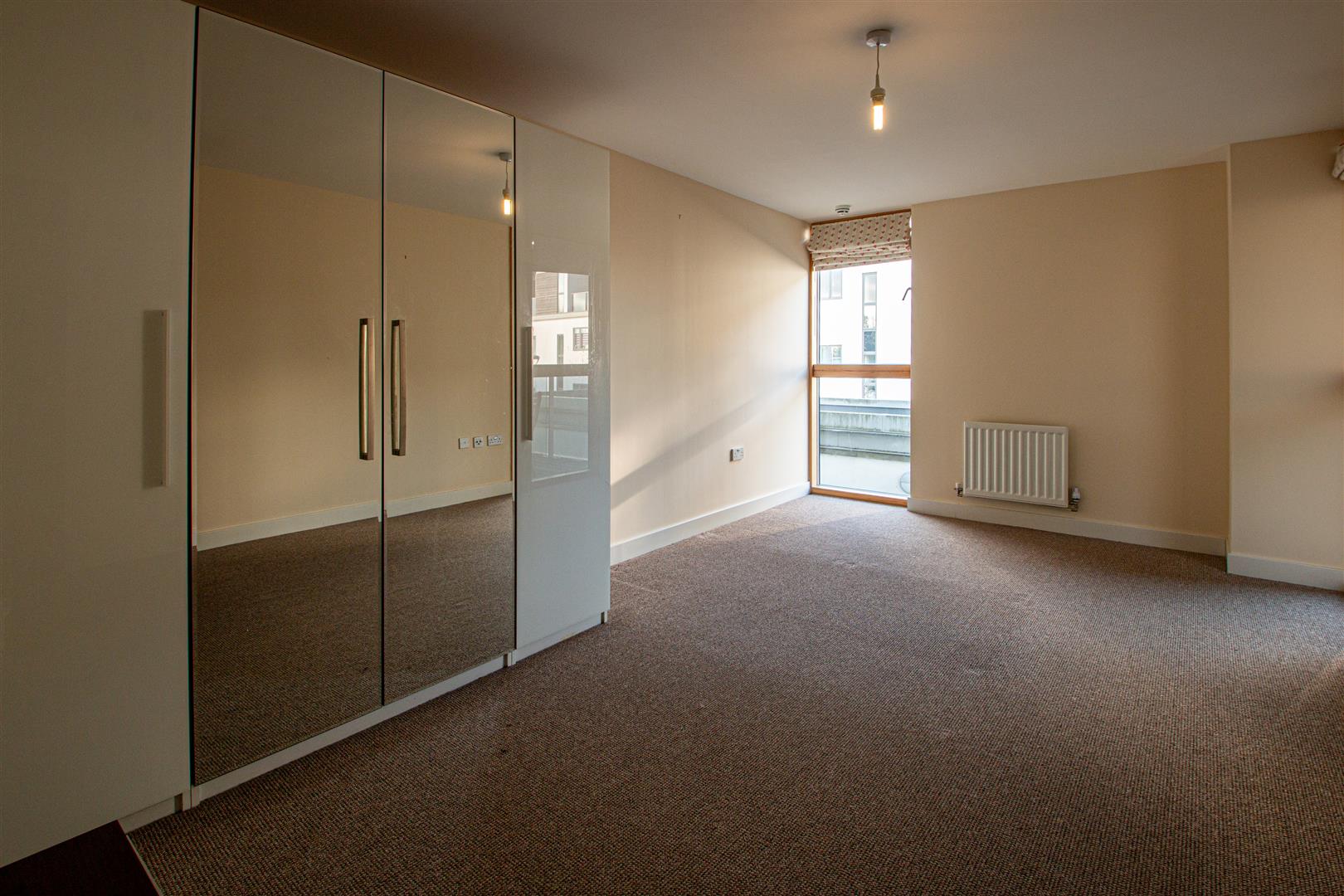 304 South Row, Milton Keynes